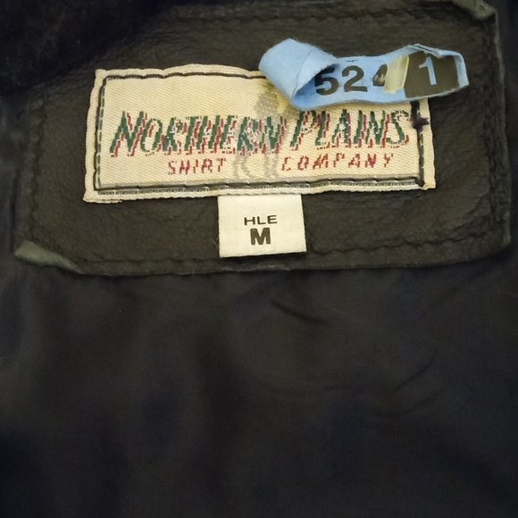 Northern Plains Leather Vest - Picture 2 of 4